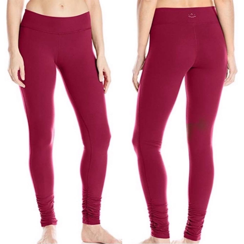 Beyond Yoga Burgundy Leggings